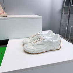 BV Shoes Casual Shoes Best Quality
Women 35-42
Men 39-46
