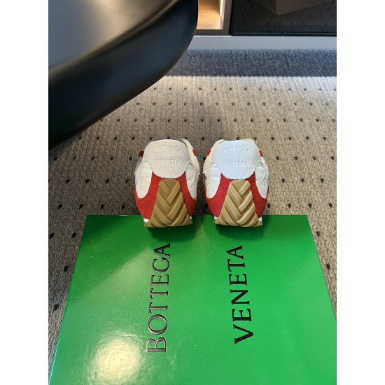 BV Shoes Casual Shoes Best Quality
Women 35-42
Men 39-46
