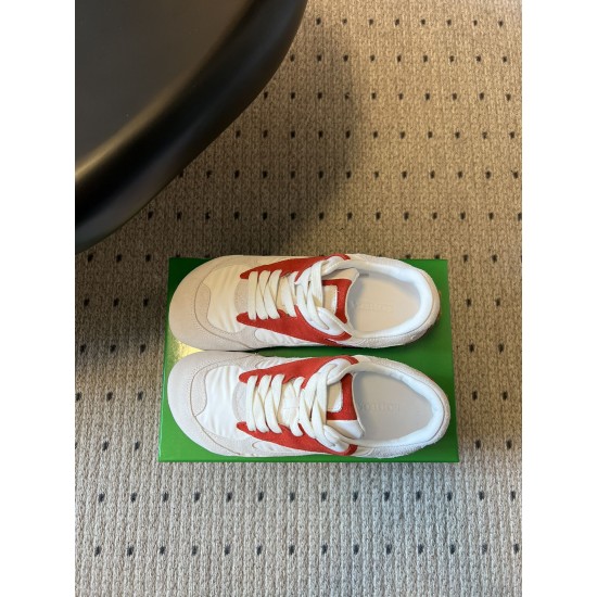 BV Shoes Casual Shoes Best Quality
Women 35-42
Men 39-46

