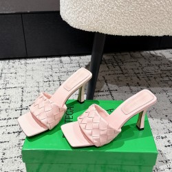 BV Slippers Shoes Best Quality
Women 35-42
