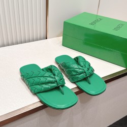 BV Slippers Shoes Best Quality
Women 35-42
