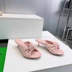 BV Slippers Shoes Best Quality
Women 35-42
