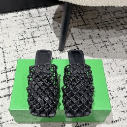 BV Slippers Shoes Best Quality
Women 35-42
