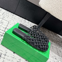 BV Slippers Shoes Best Quality
Women 35-42

