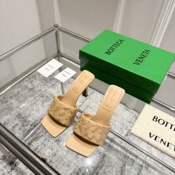 BV Slippers Shoes Best Quality
Women 35-42
