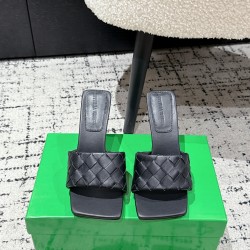 BV Slippers Shoes Best Quality
Women 35-42
