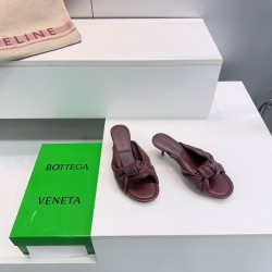 BV Slippers Shoes Best Quality
Women 35-42
