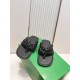 BV Slippers Shoes Best Quality
Women 35-42
