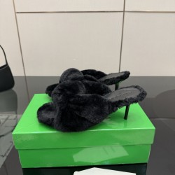 BV Slippers Shoes Best Quality
Women 35-42
