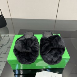 BV Slippers Shoes Best Quality
Women 35-42
