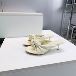 BV Slippers Shoes Best Quality
Women 35-42
