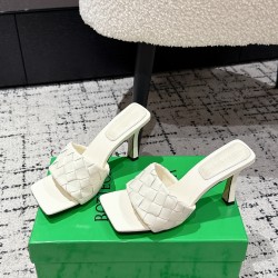 BV Slippers Shoes Best Quality
Women 35-42
