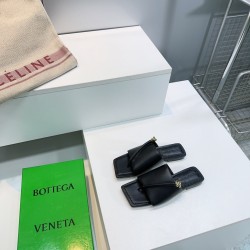 BV Slippers Shoes Best Quality
Women 35-42
