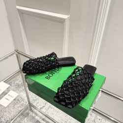 BV Slippers Shoes Best Quality
Women 35-42
