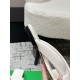 BV Slippers Shoes Best Quality
Women 35-42
