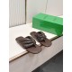 BV Slippers Shoes Best Quality
Women 35-42
