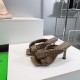 BV Slippers Shoes Best Quality
Women 35-42
