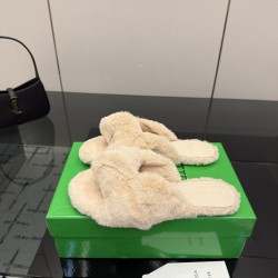 BV Slippers Shoes Best Quality
Women 35-42

