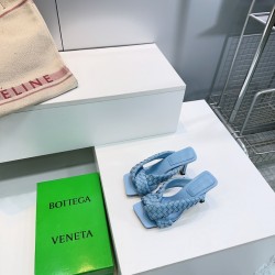 BV Slippers Shoes Best Quality
Women 35-42

