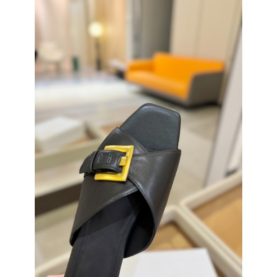 Balenciaga Slippers