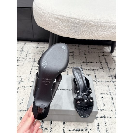 Balenciaga Slippers