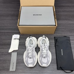 Balenciaga Shoes
Women and men 35-45
