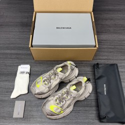 Balenciaga Shoes
Women and men 35-45
