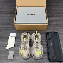Balenciaga Shoes
Women and men 35-45
