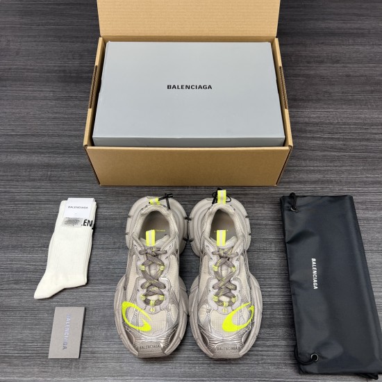 Balenciaga Shoes
Women and men 35-45
