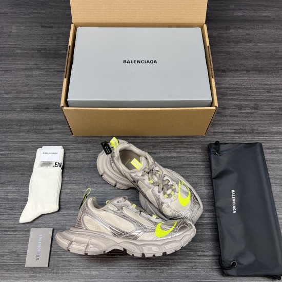 Balenciaga Shoes
Women and men 35-45
