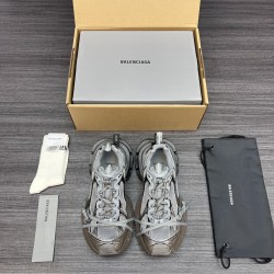 Balenciaga Shoes
Women and men 35-45
