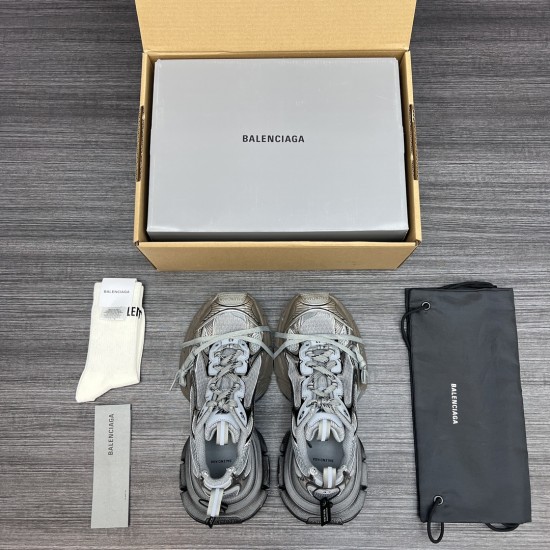 Balenciaga Shoes
Women and men 35-45
