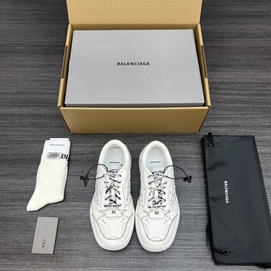 Balenciaga Shoes
Women and men 35-45
