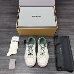 Balenciaga Shoes
Women and men 35-45
