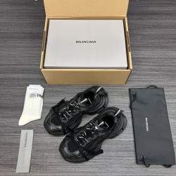 Balenciaga Shoes
Women and men 35-45
