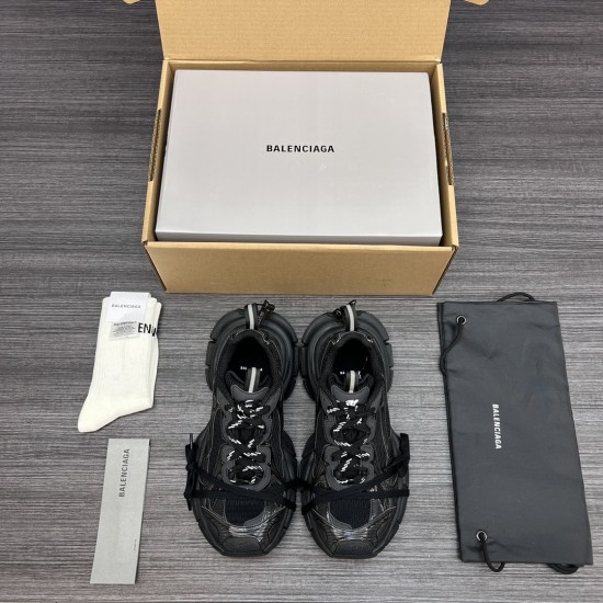 Balenciaga Shoes
Women and men 35-45
