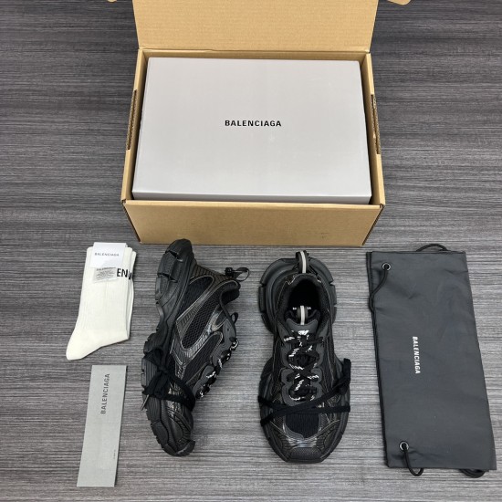 Balenciaga Shoes
Women and men 35-45
