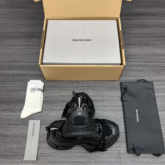 Balenciaga Shoes
Women and men 35-45
