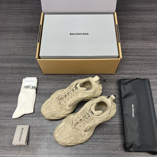 Balenciaga Shoes
Women and men 35-45
