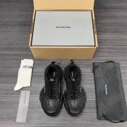 Balenciaga Shoes
Women and men 35-45
