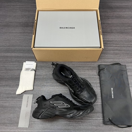 Balenciaga Shoes
Women and men 35-45
