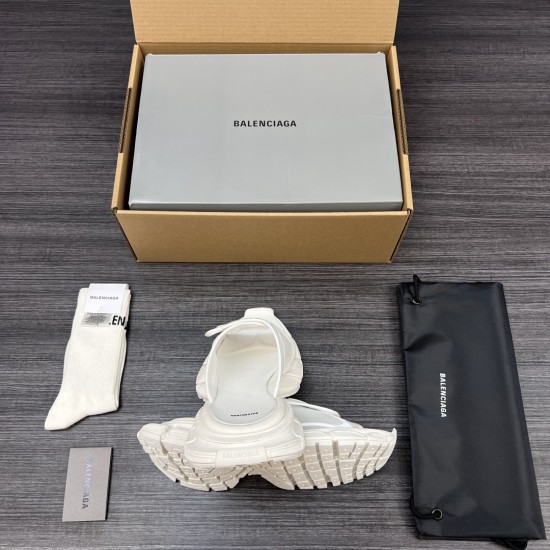 Balenciaga Shoes
Women and men 35-45
