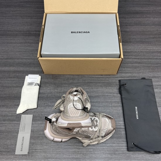 Balenciaga Shoes
Women and men 35-45
