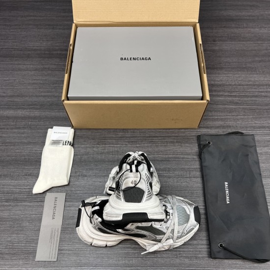 Balenciaga Shoes
Women and men 35-45
