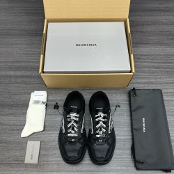 Balenciaga Shoes
Women and men 35-45
