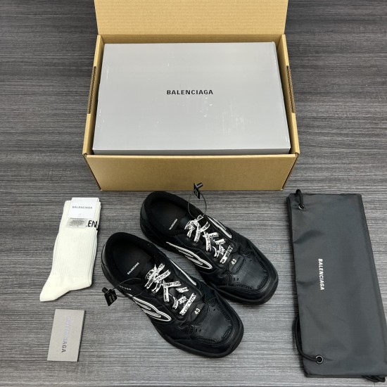 Balenciaga Shoes
Women and men 35-45
