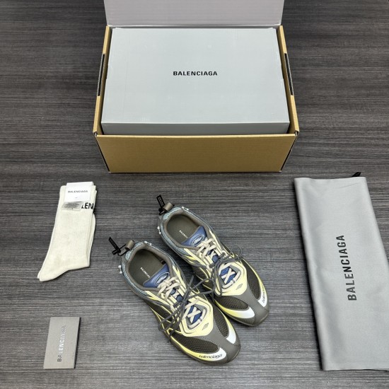 Balenciaga Shoes
Women and men 35-45
