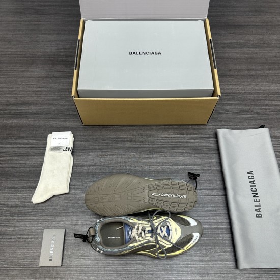 Balenciaga Shoes
Women and men 35-45
