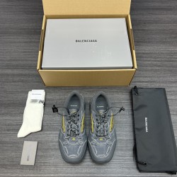 Balenciaga Shoes
Women and men 35-45
