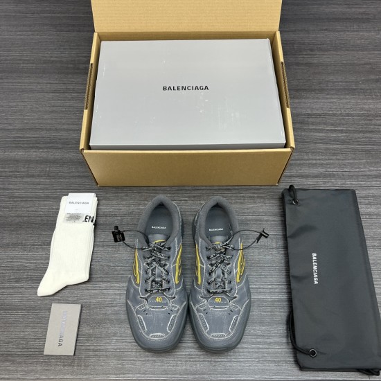 Balenciaga Shoes
Women and men 35-45
